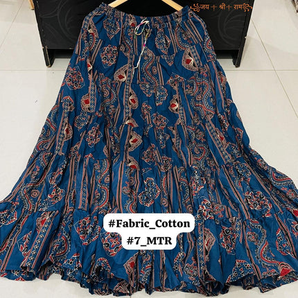 Beautiful 🥰 Cotton Printed 7 Meter Skirt Good quality Product*
