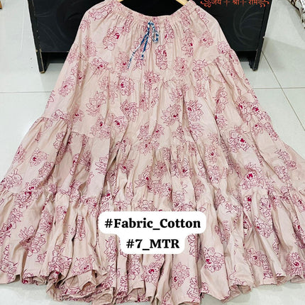 Beautiful 🥰 Cotton Printed 7 Meter Skirt Good quality Product*